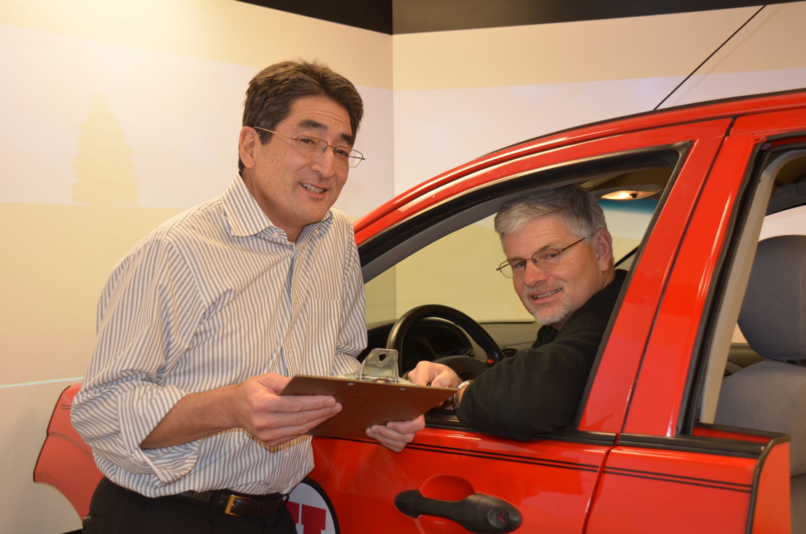 University of Utah psychology Professors David Sanbonmatsu and David Strayer with the driving simulator they use in some of their research on cell phone use and driving. In a new study, Sanbonmatsu and Strayer found that the people most likely to multitask have lowest multitasking ability. That includes people who talk on cell phones while driving.