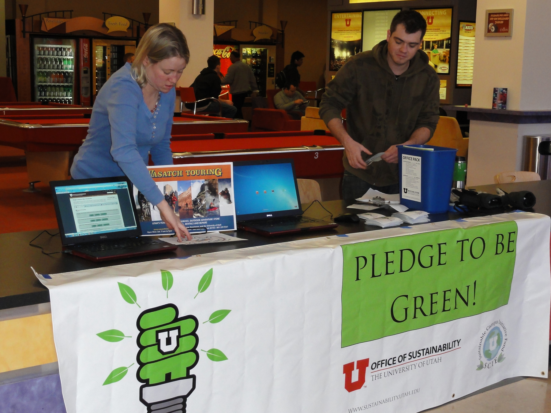 Volunteers at the table for the Office of Sustainability